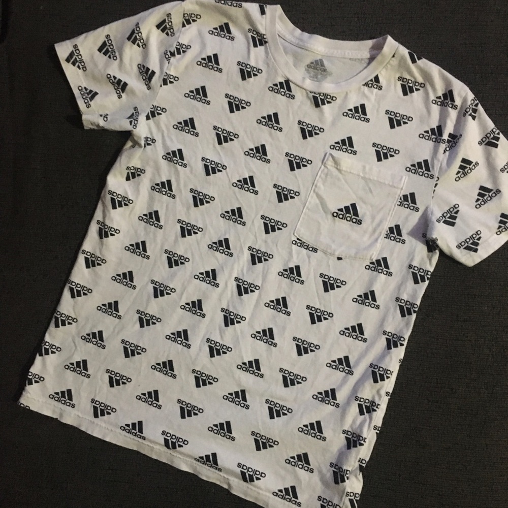 Adidas Tee. Great condition. Size 14/16. Black and White